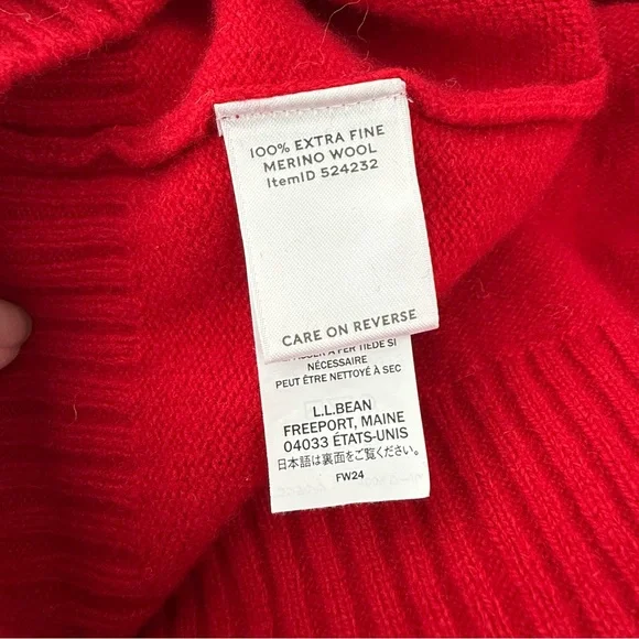 LL Bean Signature Red Women's Merino Wool Sweater with 'MAINE' Design - Picture 8 of 9
